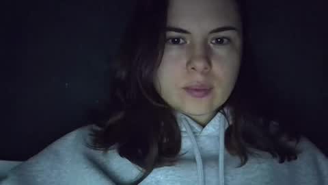 Snapshot of olivepeach chatting on June 2026 10:28:02 AM Oil online show from June 2026 10:28:02 AM
