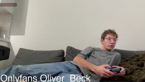 Snapshot of oliver_beck chatting on November 2025 11:38:01 PM Oliver Beck online show from November 2025 11:38:01 PM