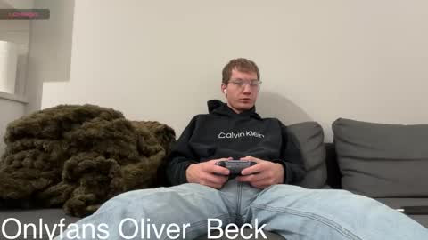 Snapshot of oliver_beck chatting on November 2025 12:31:01 AM Oliver Beck online show from November 2025 12:31:01 AM