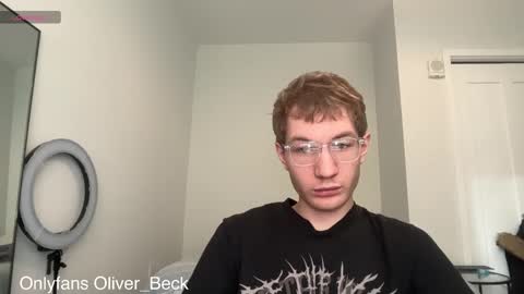 Snapshot of oliver_beck chatting on November 2025 08:00:01 PM Oliver Beck online show from November 2025 08:00:01 PM