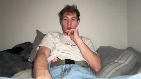 Snapshot of oliver_beck chatting on March 2026 02:33:02 AM Oliver Beck online show from March 2026 02:33:02 AM