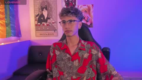 Oliver fast online show from March 2025 08:42:01 PM