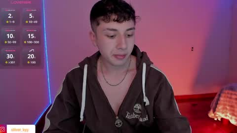 oliveeer online show from April 2026 10:39:02 AM