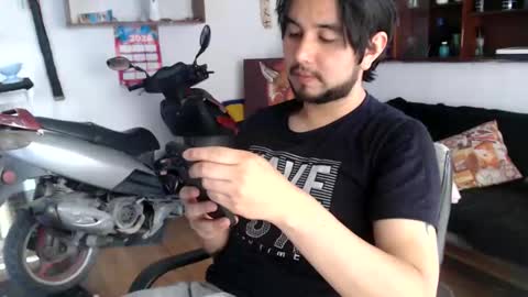 oliver_laid_2023 online show from May 2026 07:45:02 PM