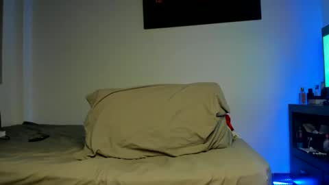 Oliver bennet online show from October 2025 01:06:02 AM