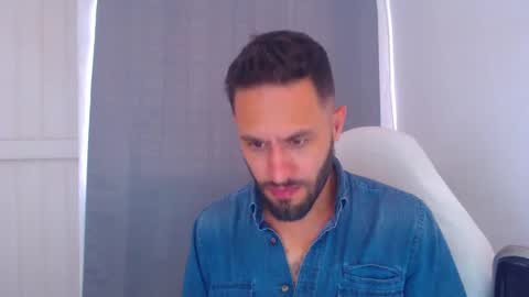 oliver online show from January 2025 07:21:02 PM