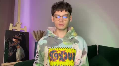 oliverlawrence online show from May 2026 02:30:01 AM