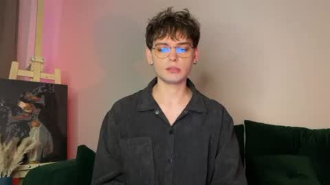 oliverlawrence online show from July 2026 03:10:02 AM