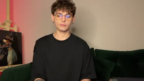oliverlawrence online show from July 2026 01:34:01 AM