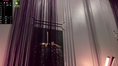 Snapshot of oliversport chatting on December 2024 10:35:02 AM OliverSport online show from December 2024 10:35:02 AM