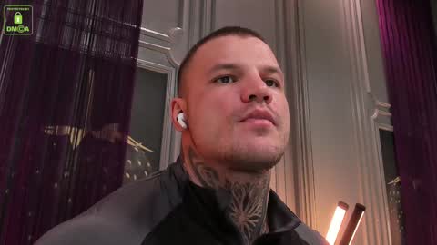 Snapshot of oliversport chatting on March 2025 03:38:02 PM OliverSport online show from March 2025 03:38:02 PM