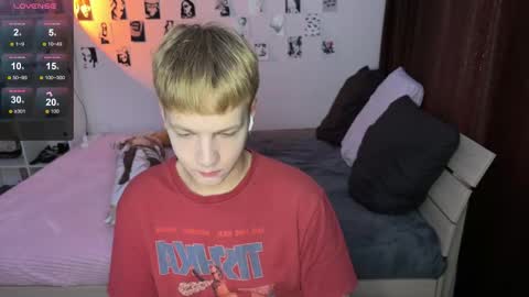 Snapshot of olivertasty chatting on September 2025 07:11:02 AM oliver online show from September 2025 07:11:02 AM