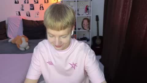 Snapshot of olivertasty chatting on September 2025 10:42:02 AM oliver online show from September 2025 10:42:02 AM