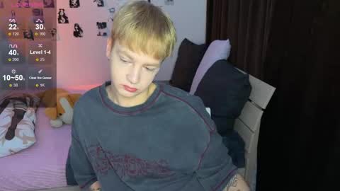 Snapshot of olivertasty chatting on October 2025 02:41:01 PM oliver online show from October 2025 02:41:01 PM