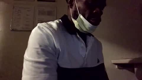 olivertwist1273 online show from December 2024 12:57:01 AM