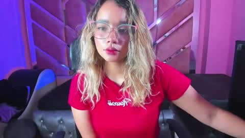  OLIVIA  online show from February 2025 03:45:02 AM