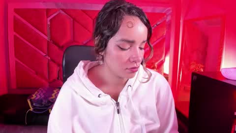  OLIVIA  online show from March 2026 05:08:02 AM