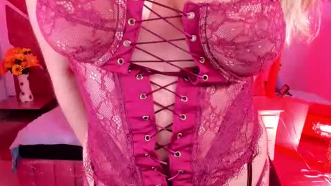  OLIVIA  online show from April 2026 03:48:02 AM