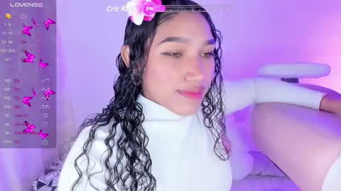 Snapshot of olivia_fx chatting on September 2025 09:38:01 PM Maria online show from September 2025 09:38:01 PM