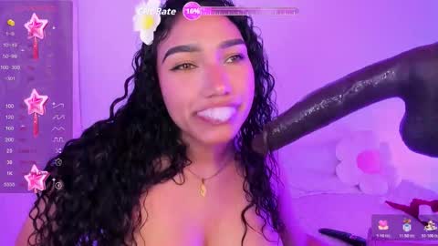 Snapshot of olivia_fx chatting on December 2025 03:32:01 PM Maria online show from December 2025 03:32:01 PM