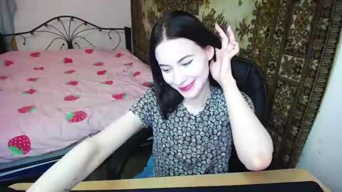 olivia_graceee online show from May 2026 10:00:01 AM