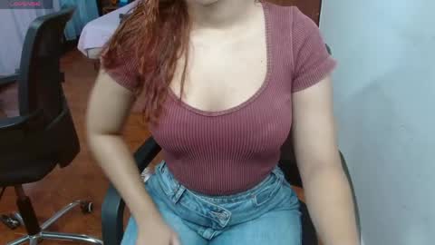 olivia_jass01 online show from June 2026 11:38:01 AM