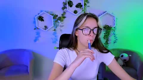 olivia_kit online show from July 2026 08:06:01 AM