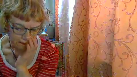 Snapshot of olivia_mia25 chatting on March 2026 08:08:02 AM Olivia Mia online show from March 2026 08:08:02 AM