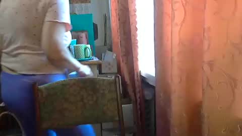 Olivia Mia online show from June 2026 08:04:02 AM