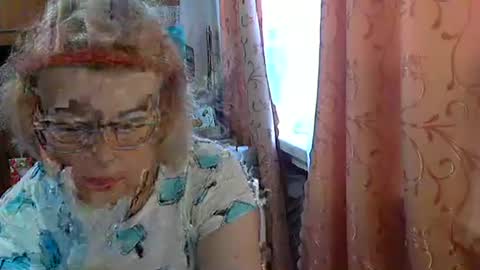 Olivia Mia online show from June 2026 07:29:02 AM