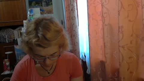 Olivia Mia online show from June 2026 08:39:01 AM
