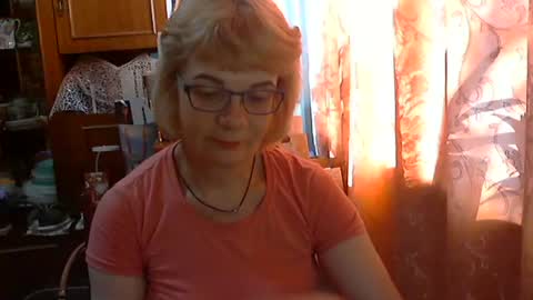 Olivia Mia online show from June 2026 02:54:02 PM