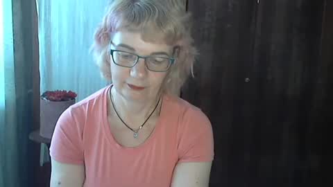 Olivia Mia online show from July 2026 08:28:02 AM