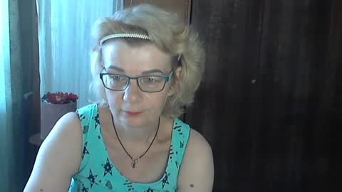 Olivia Mia online show from July 2026 07:47:01 AM