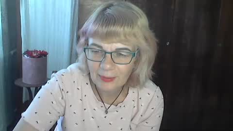 Olivia Mia online show from July 2026 10:24:01 AM