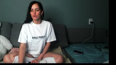 olivia millerss online show from April 2026 07:22:01 PM