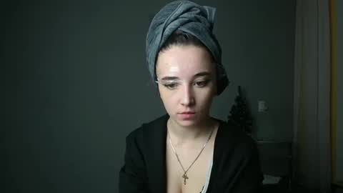 Olivia online show from January 2025 08:22:01 PM