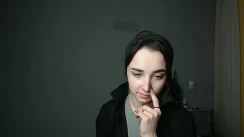 Olivia online show from February 2025 05:07:01 PM