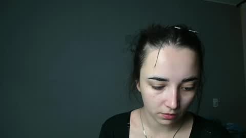 Olivia online show from December 2025 03:41:01 PM