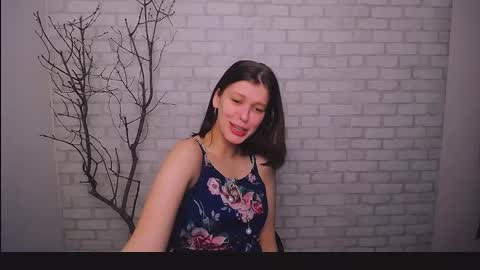 Snapshot of olivia_red_ chatting on January 2025 01:53:01 PM Olivia online show from January 2025 01:53:01 PM