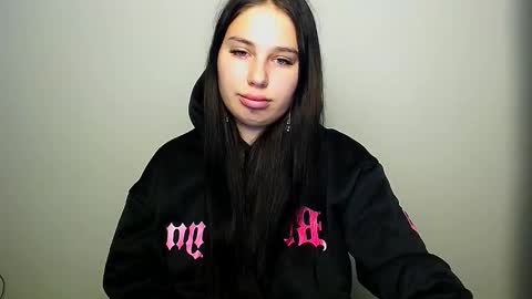 Snapshot of olivia_red_ chatting on October 2025 03:58:01 AM Olivia online show from October 2025 03:58:01 AM