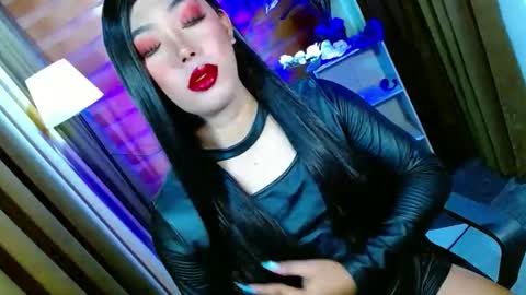 Miss OLIVIA online show from April 2026 09:23:02 AM