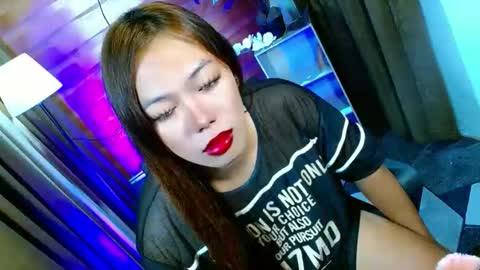 Miss OLIVIA online show from May 2026 05:24:01 AM