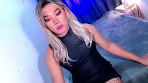 Miss OLIVIA online show from July 2026 08:06:02 AM