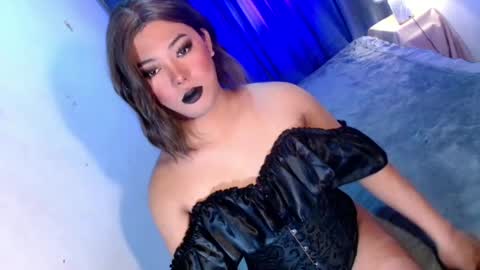 Miss OLIVIA online show from July 2026 02:31:02 AM