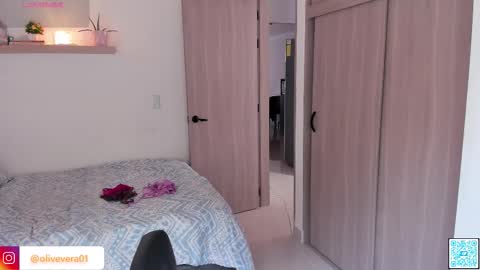 Snapshot of olivia_wiston chatting on October 2025 03:24:02 PM Olivia 40 off online show from October 2025 03:24:02 PM