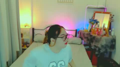 olivia_xxo online show from July 2026 01:51:01 PM