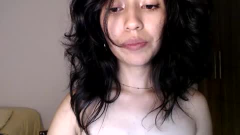 oliviaaa__ online show from February 2025 01:11:02 AM