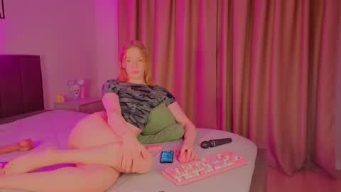 oliviaapink online show from July 2026 04:50:02 PM
