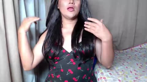 Snapshot of oliviahot22 chatting on February 2026 07:51:01 AM oliviahot22 online show from February 2026 07:51:01 AM